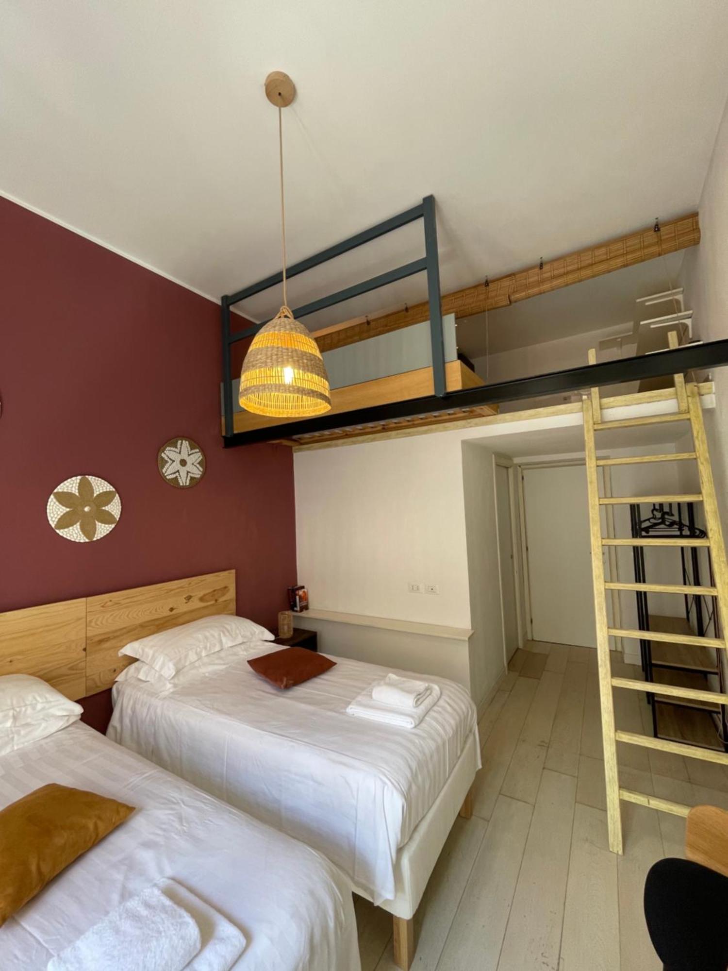 Flatinrome Trastevere 2 - Jacuzzi In Trastevere Apartment Rom